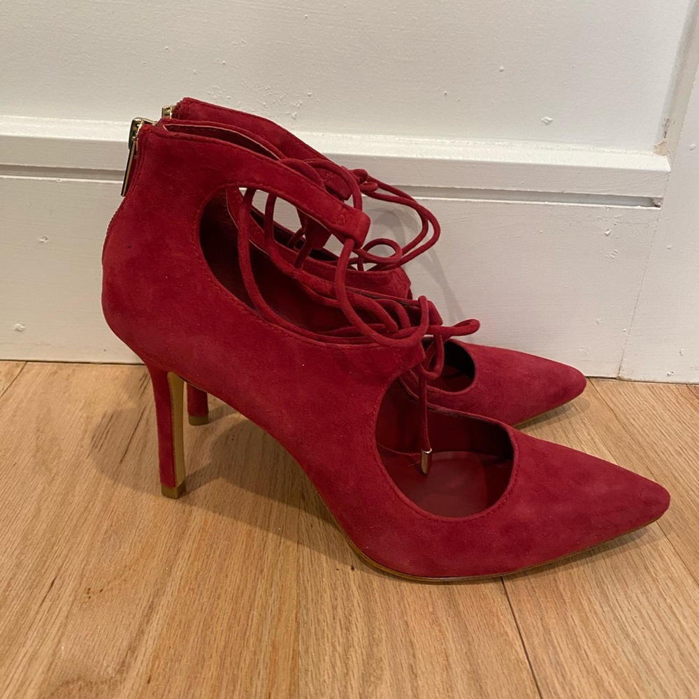 Red suede pointy shoes with laces size 8